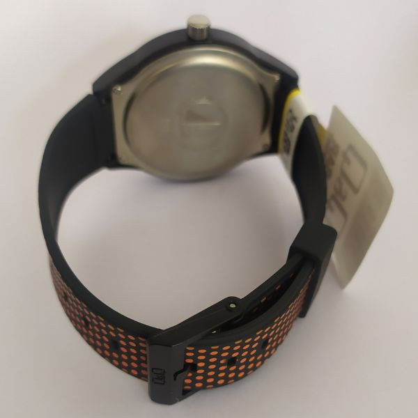 ساعت مچی عقربه ای کیو اند کیو ژاپن مدل VR28J034Y
