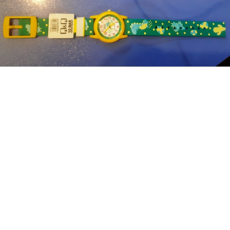 ساعت مچی عقربه ای پسرانه کیو اند کیو مدل V22A-023VY