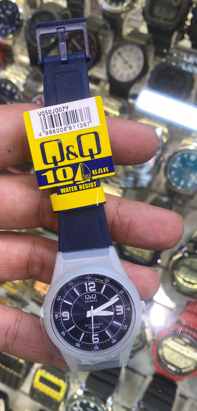 ساعت مچی کیو اند کیو سرمه ای مدل سواچ Q&Q VQ50J007Y